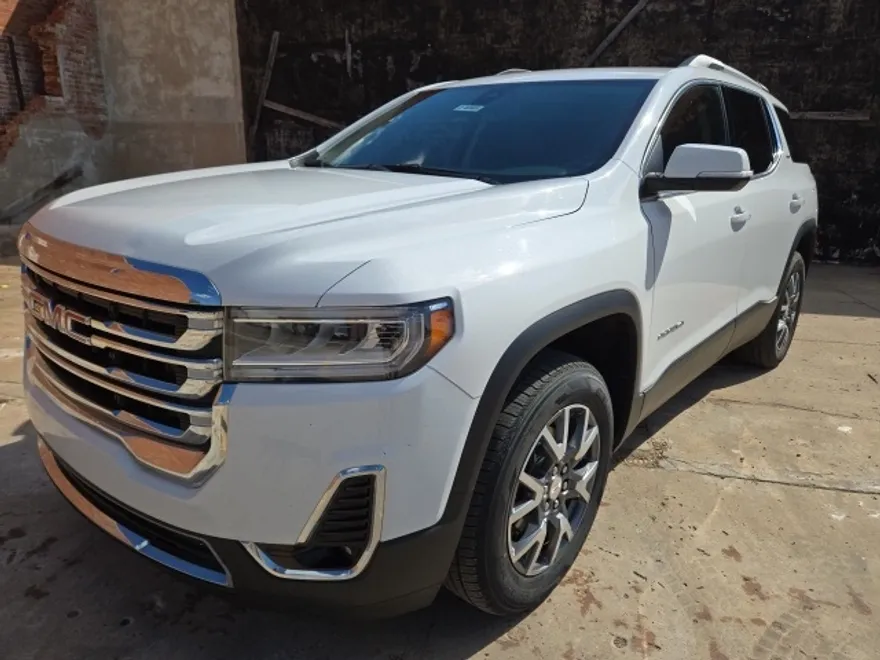 2023 Gmc Acadia SLT photo 1