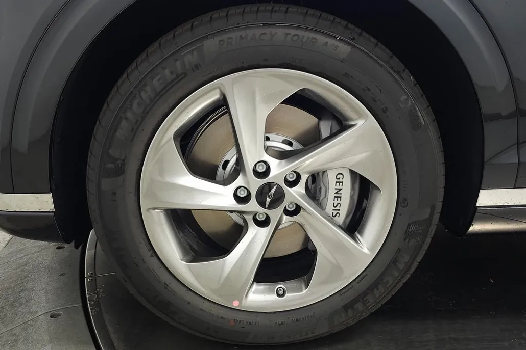 2026 Genesis GV70 2.5T photo 1