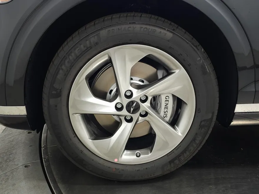 2026 Genesis GV70 2.5T photo 1