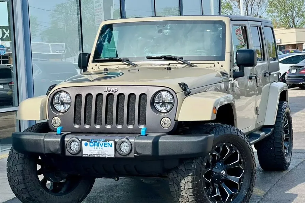 2017 Jeep Wrangler Unlimited Freedom photo 1