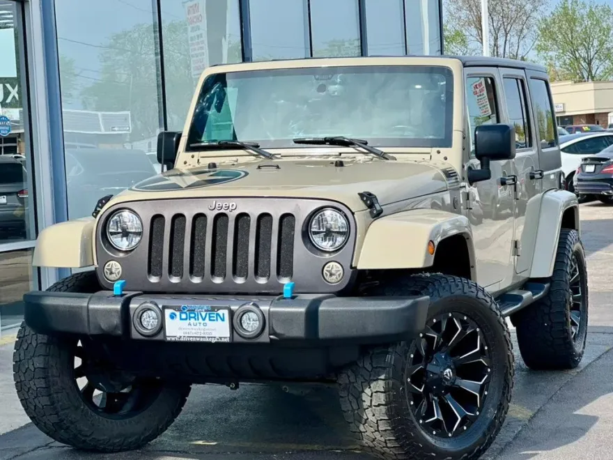 2017 Jeep Wrangler Unlimited Freedom photo 1