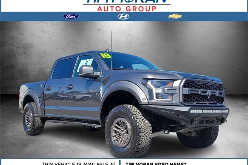 2019 Ford F-150 Raptor photo 1