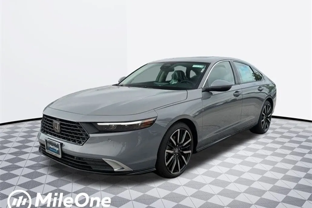 2025 Honda Accord Hybrid Touring photo 1