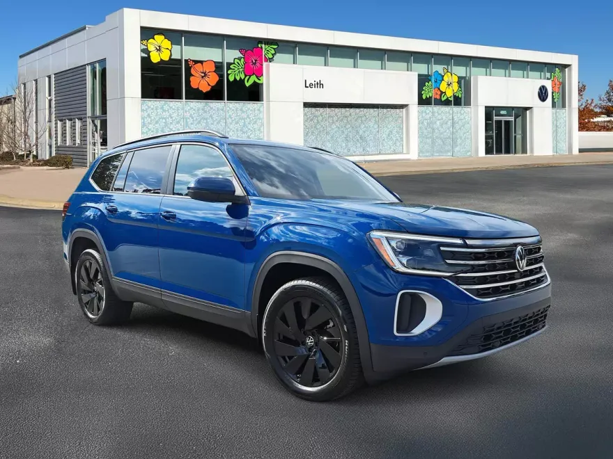 2026 Volkswagen Atlas SE Technology photo 1