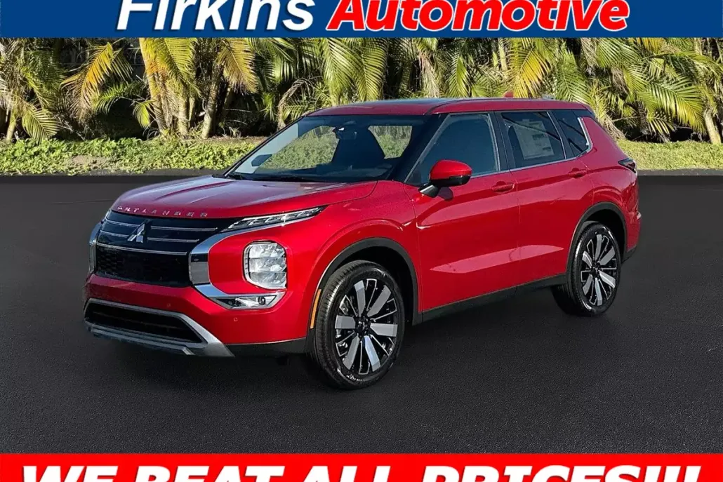 2025 Mitsubishi Outlander SE photo 1