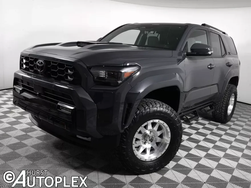 2025 Toyota 4Runner TRD Sport photo 1