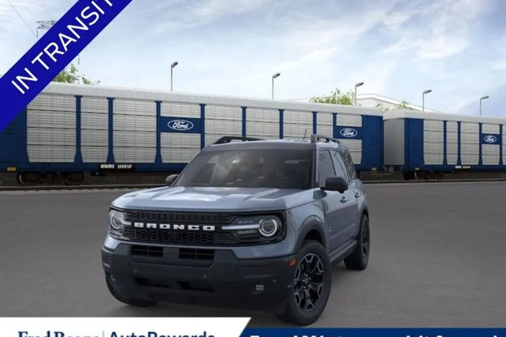 2025 Ford Bronco Sport Outer Banks photo 1