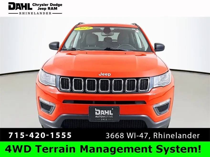 2019 Jeep Compass Sport photo 1