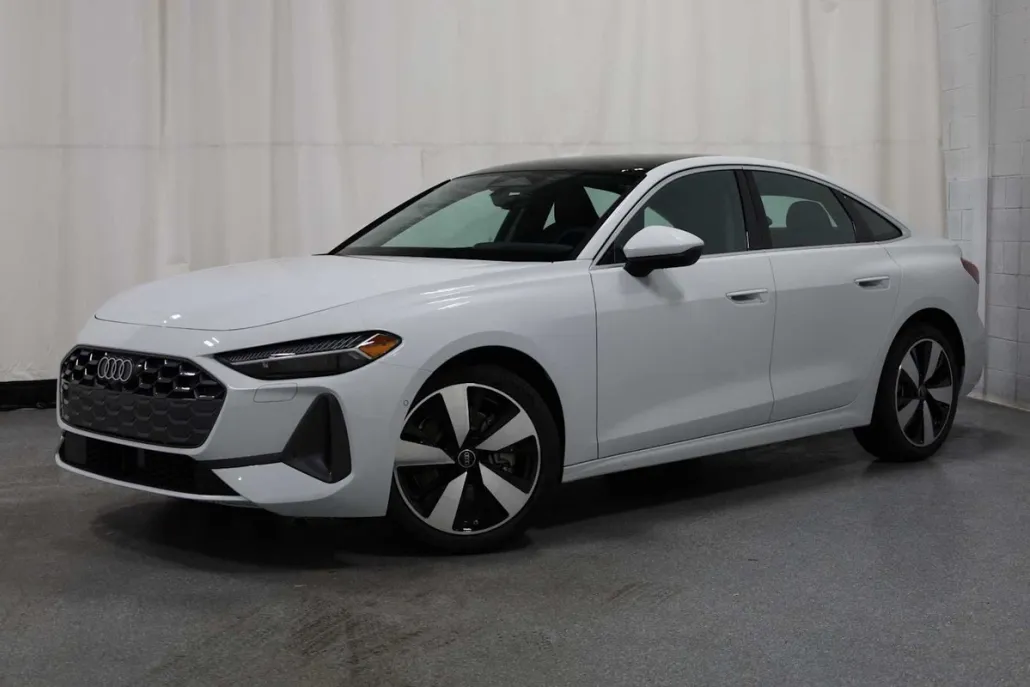 2025 Audi A5 2.0T Premium Plus photo 1
