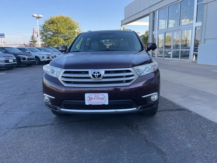 2013 Toyota Highlander Limited photo 1