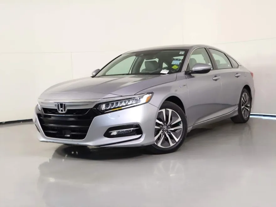 2020 Honda Accord Hybrid Touring photo 1