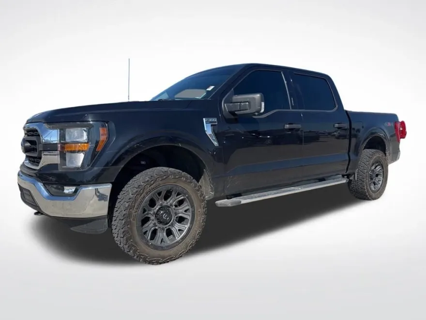 2023 Ford F-150 XLT photo 1