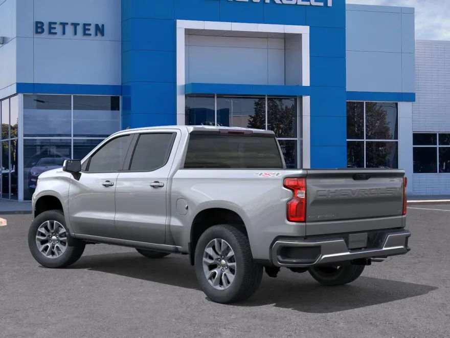 2026 Chevrolet Silverado 1500 LT photo 1