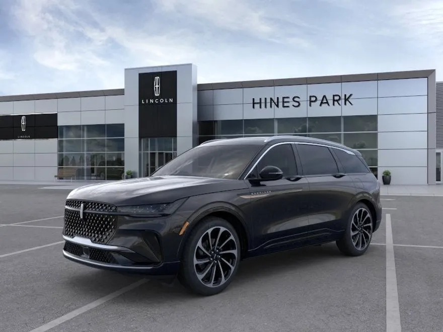 2025 Lincoln Nautilus Black Label photo 1