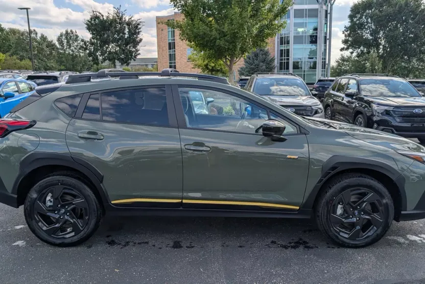 2025 Subaru Crosstrek Sport photo 1