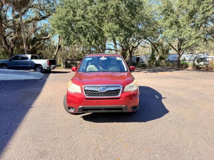 2014 Subaru Forester 2.5i Premium photo 1