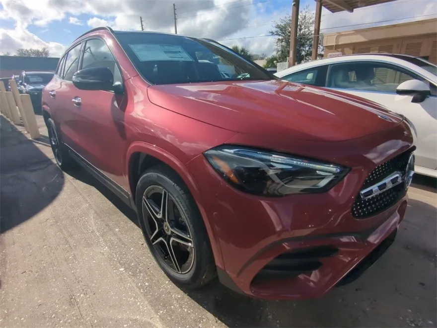 2025 Mercedes Benz GLA 250 photo 1