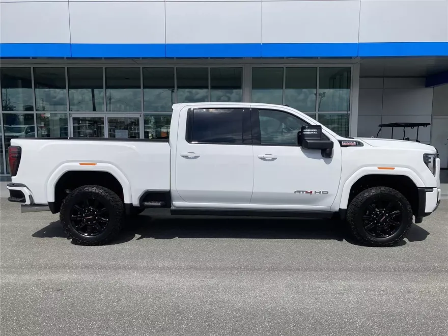 2025 Gmc Sierra 2500 HD AT4 photo 1