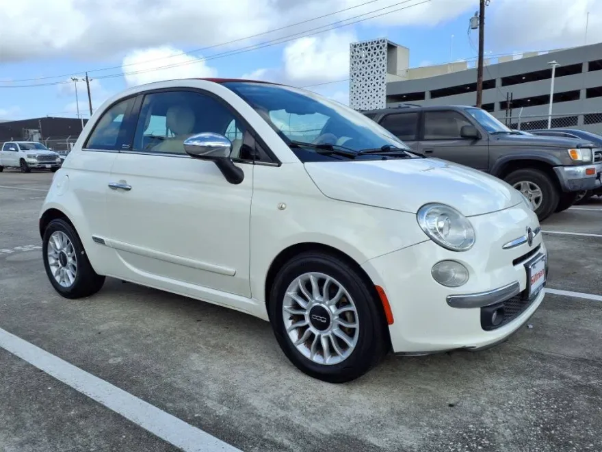 2014 Fiat 500 Lounge photo 1