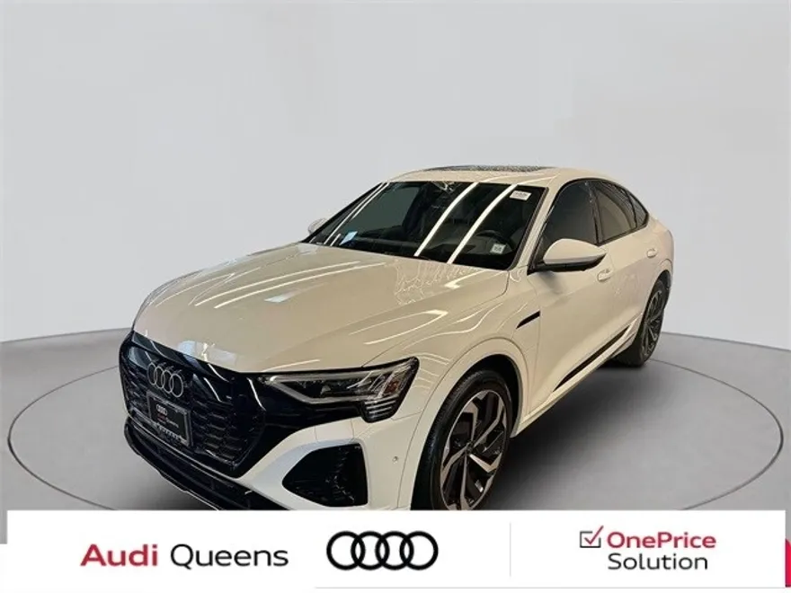 2024 Audi Q8 E-tron Prestige photo 1