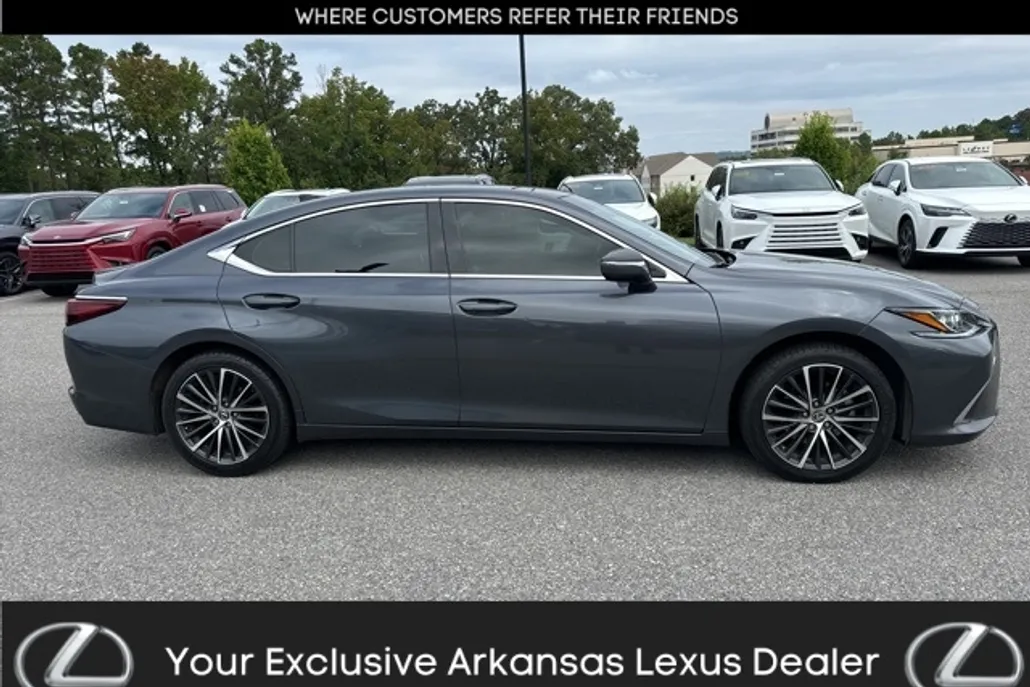 2023 Lexus ES 350 photo 1