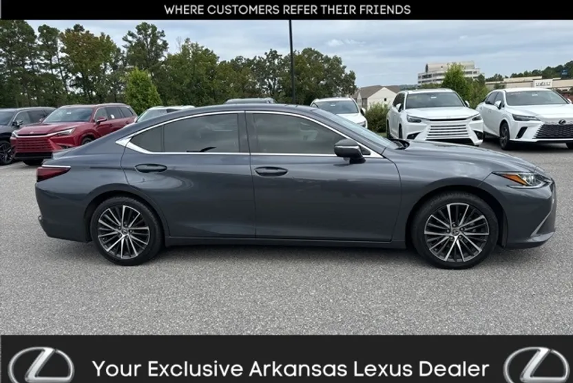 2023 Lexus ES 350 photo 1