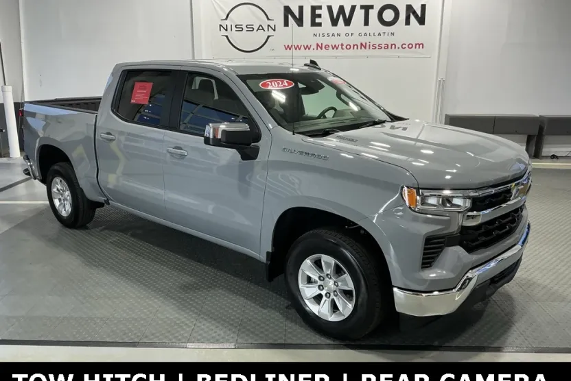 2024 Chevrolet Silverado 1500 LT photo 1