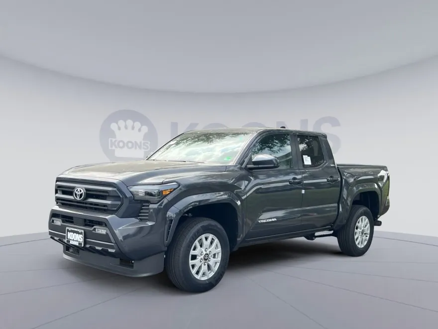 2025 Toyota Tacoma SR5 photo 1