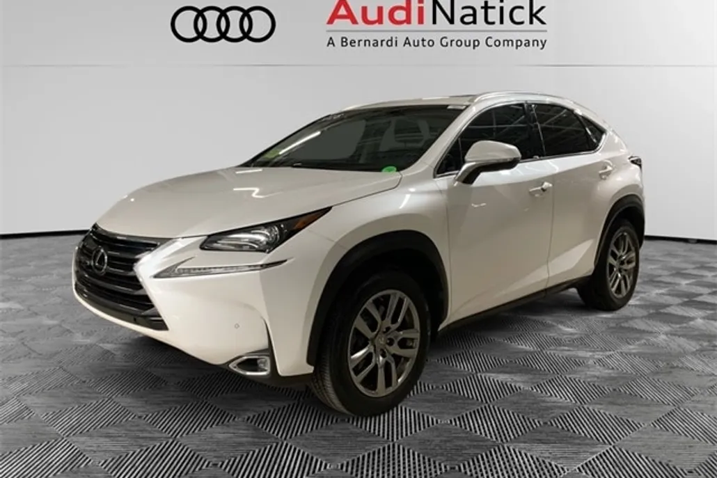 2016 Lexus NX 200t Luxury photo 1