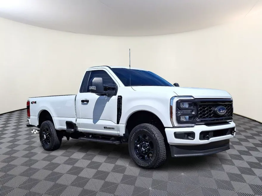 2024 Ford F-350 XL photo 1