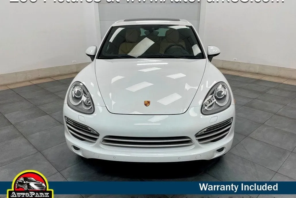2014 Porsche Cayenne Platinum Edition photo 1