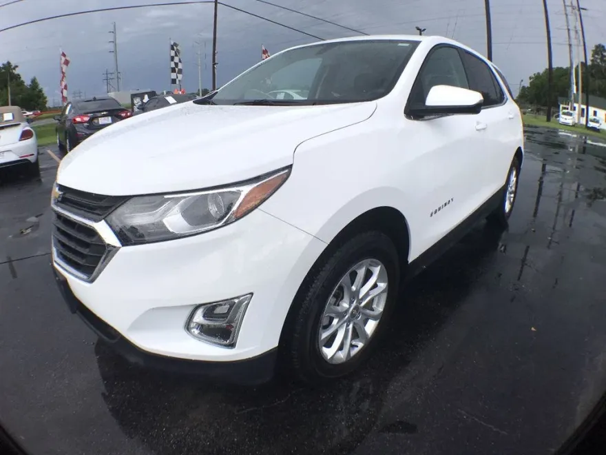 2019 Chevrolet Equinox photo 1