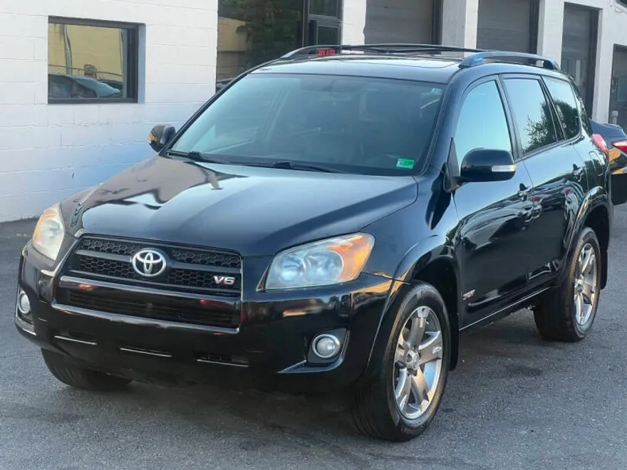 2010 Toyota RAV4 Sport photo 1