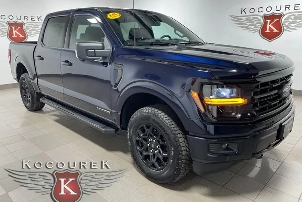 2025 Ford F-150 XLT photo 1