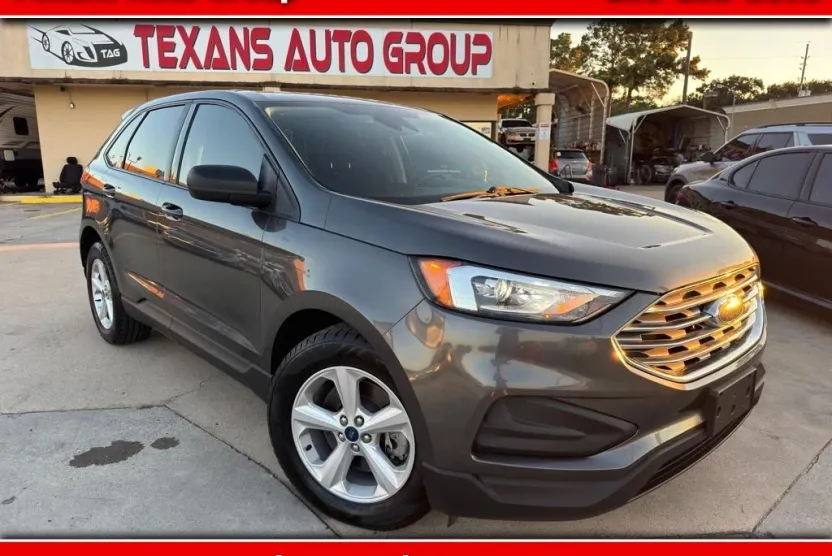 2020 Ford Edge SE photo 1