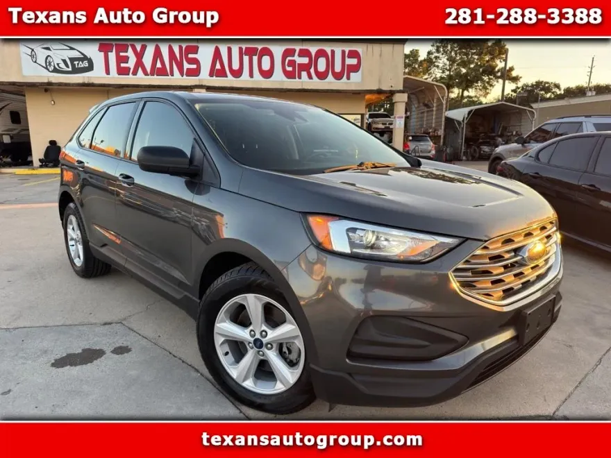 2020 Ford Edge SE photo 1
