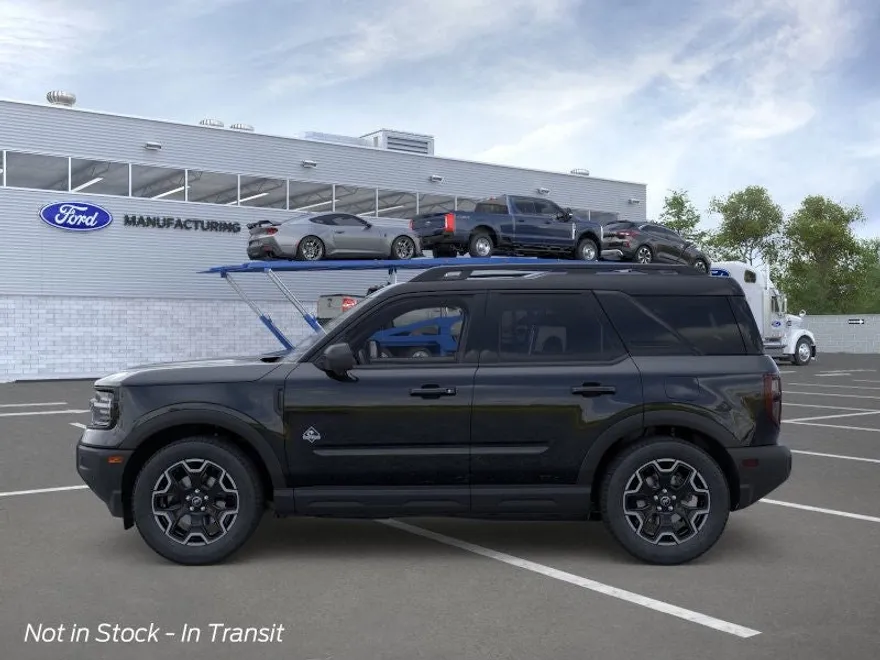 2025 Ford Bronco Sport Outer Banks photo 1