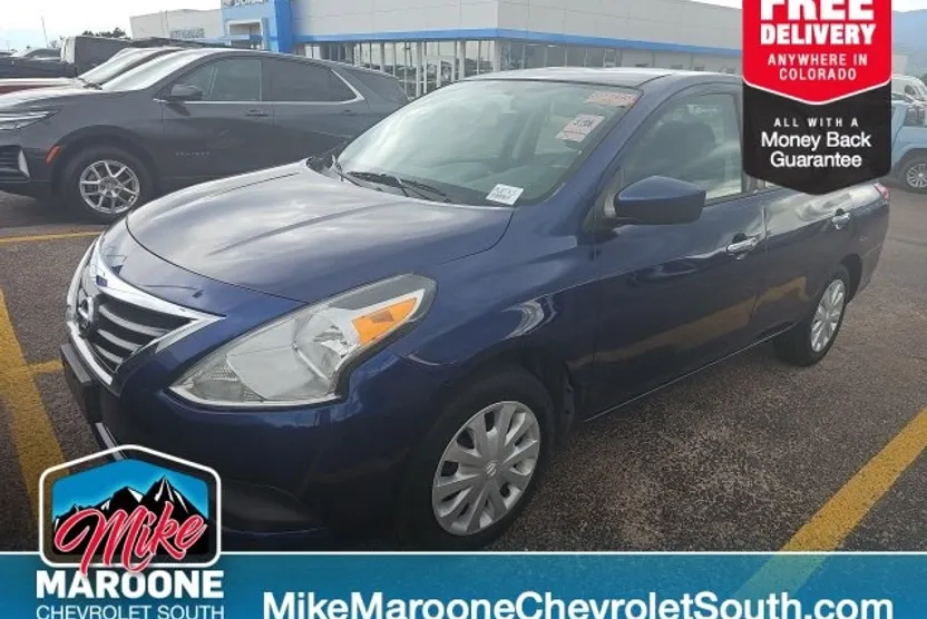 2019 Nissan Versa 1.6 SV photo 1