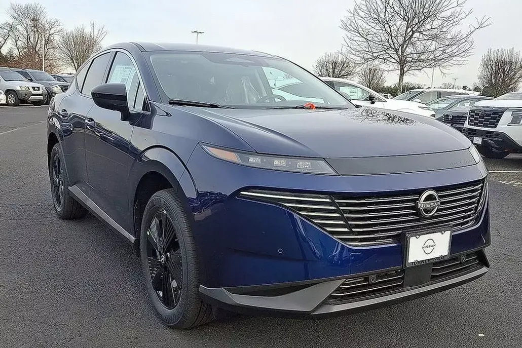2025 Nissan Murano SV photo 1