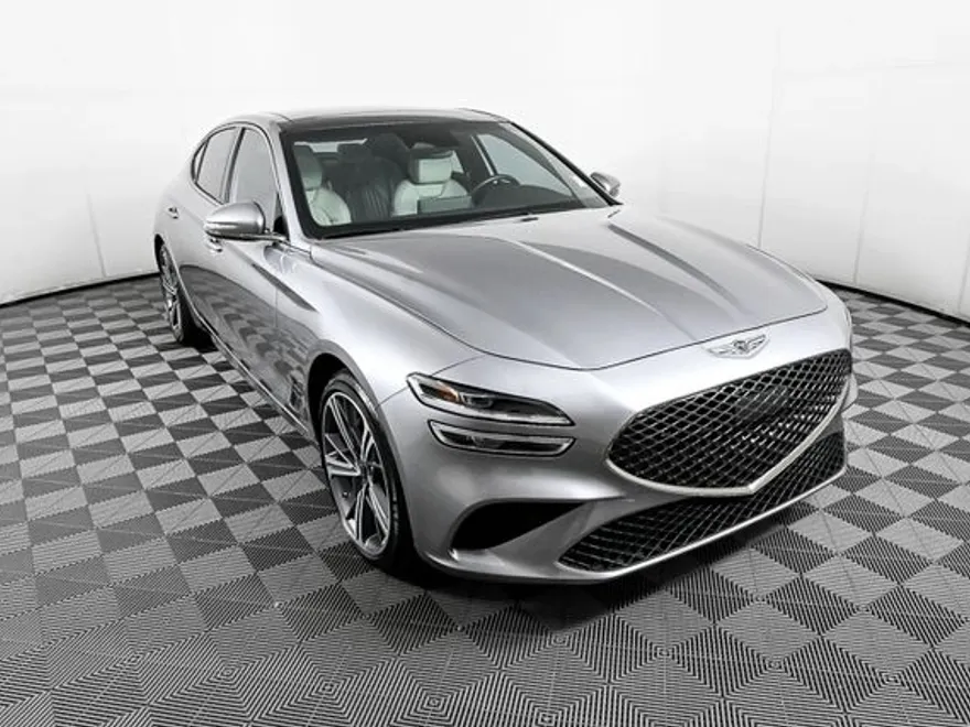 2025 Genesis G70 2.5T photo 1
