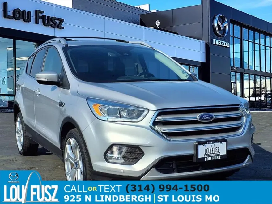 2018 Ford Escape Titanium photo 1