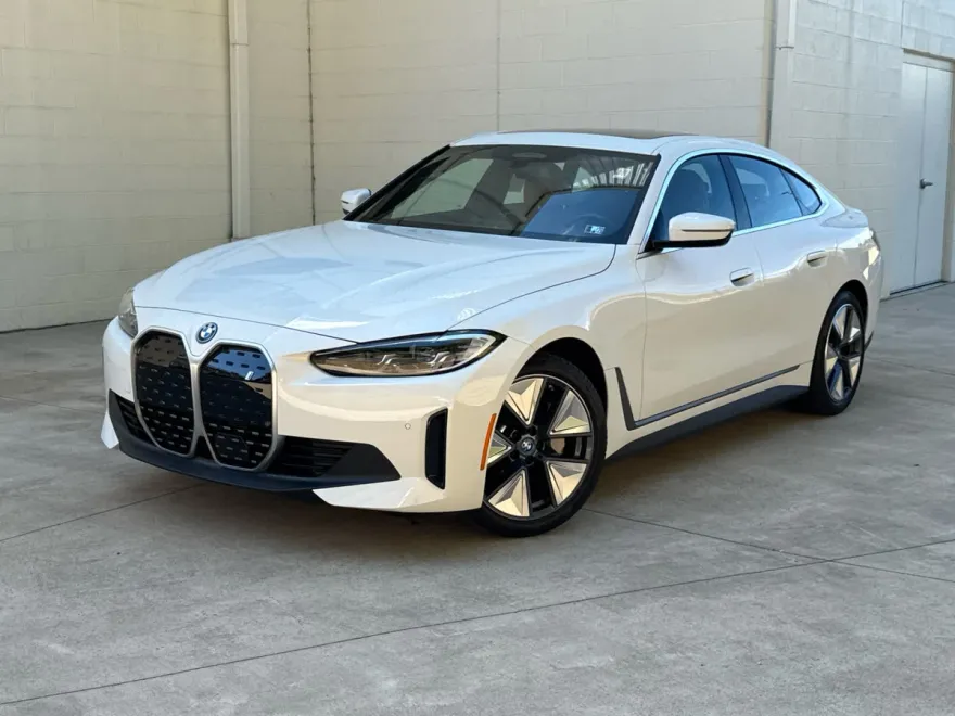 2023 Bmw i4 eDrive35 photo 1