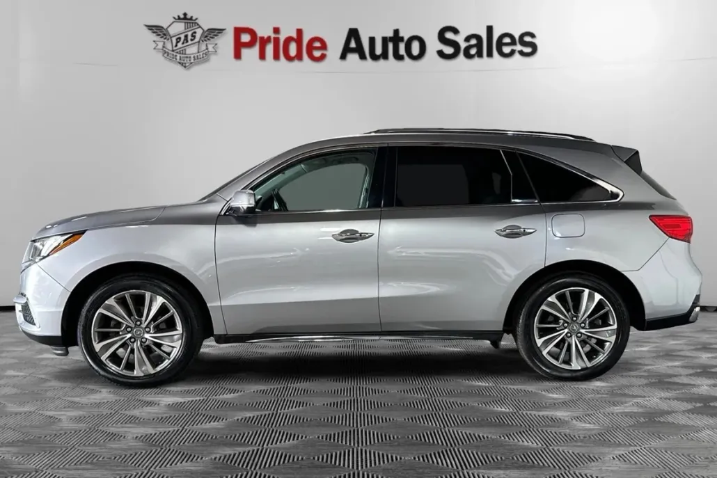 2017 Acura MDX SH-AWD Sport photo 1