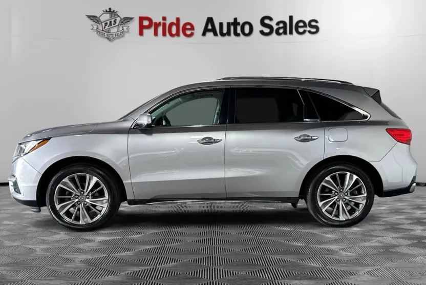 2017 Acura MDX SH-AWD Sport photo 1