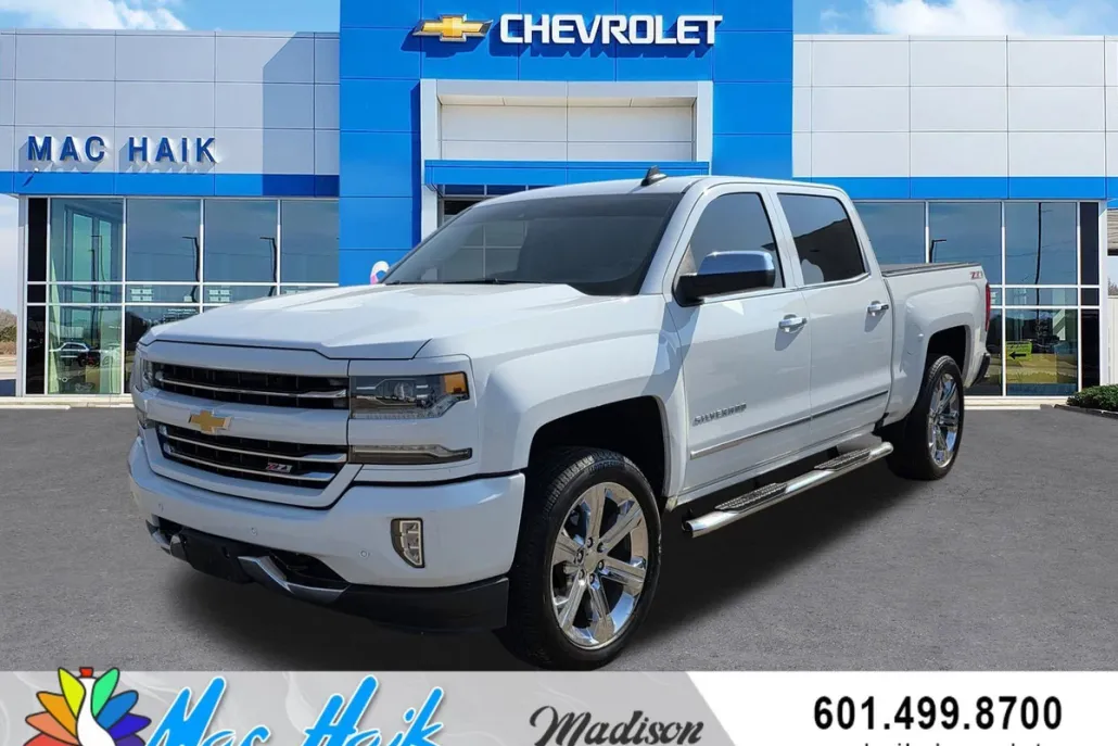 2017 Chevrolet Silverado 1500 LTZ photo 1