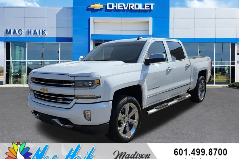 2017 Chevrolet Silverado 1500 LTZ photo 1