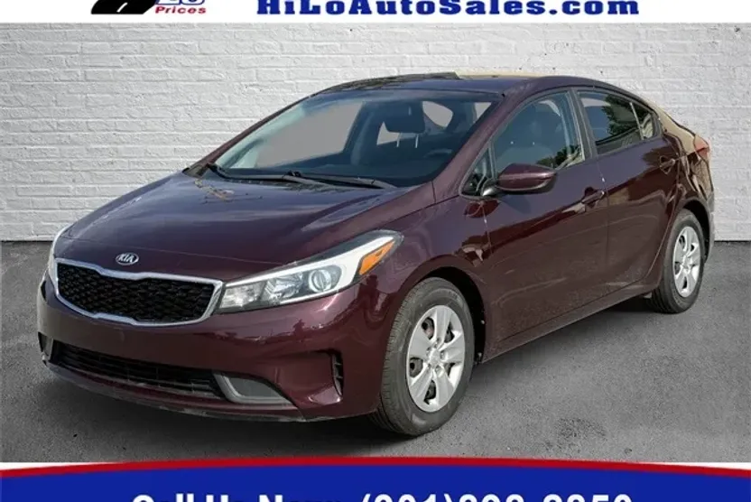 2018 Kia Forte LX Base photo 1