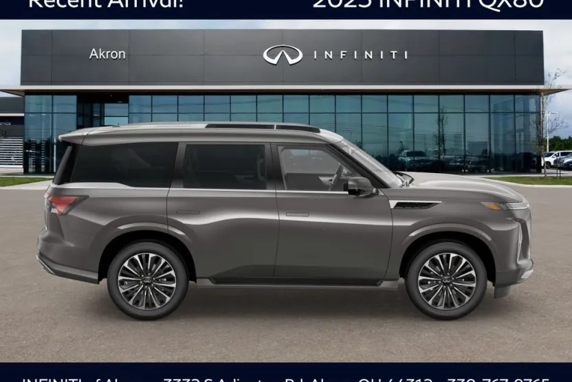 2025 Infiniti QX80 Luxe photo 1