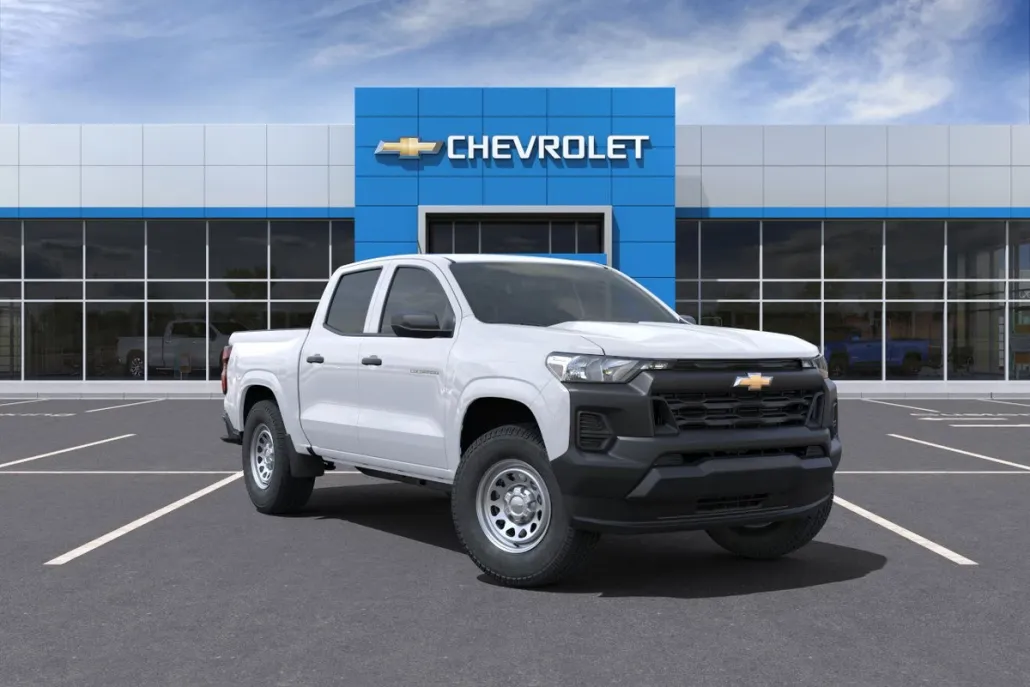 2025 Chevrolet Colorado LT photo 1