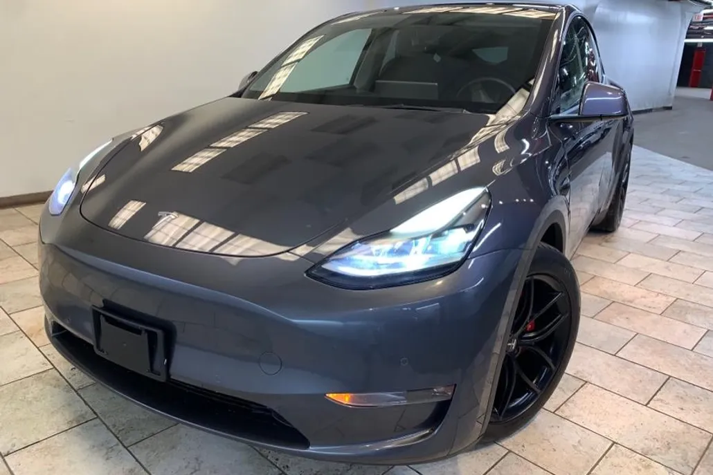 2022 Tesla Model Y Performance photo 1